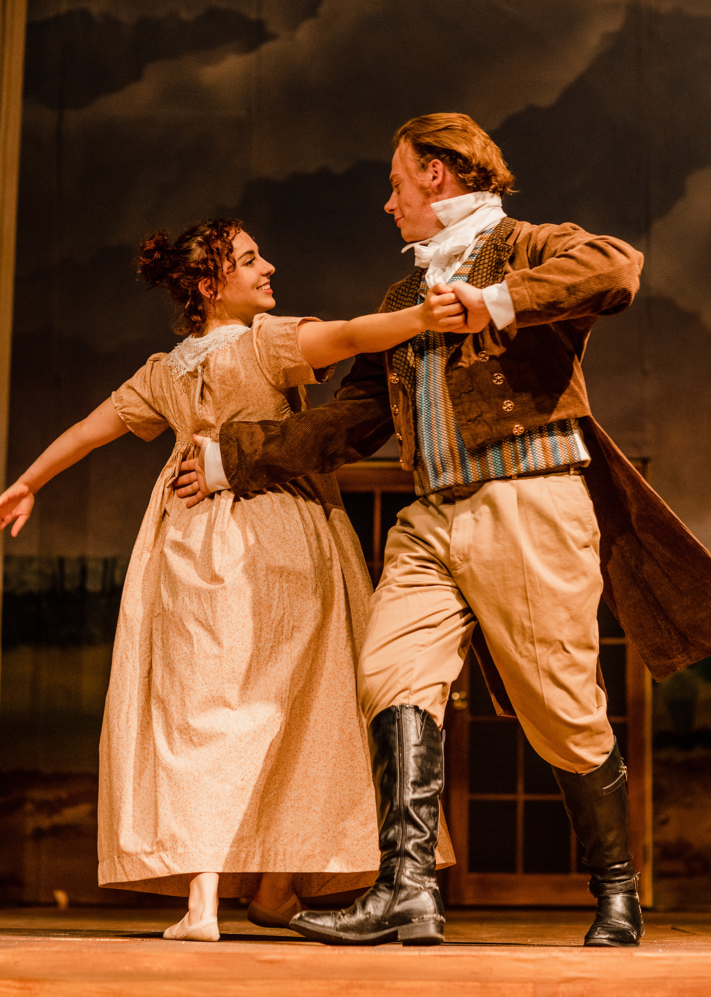 Image of a man and woman from Pride and Prejudice dancing together